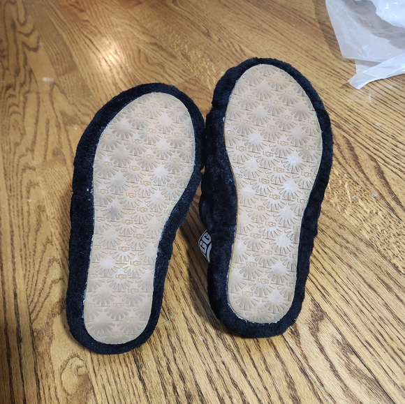 Ugg Kids Fluff Yeah Slide Slippers Size 1 - Picture 7 of 7
